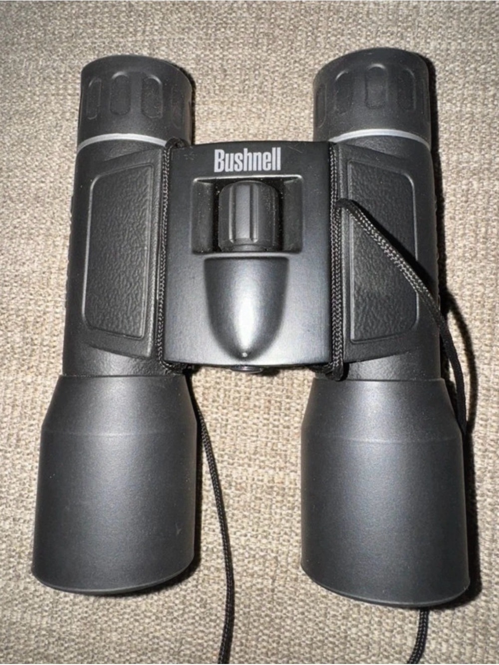 Bushnell PowerView 16x32 Compact Black Binoculars with Carry Case